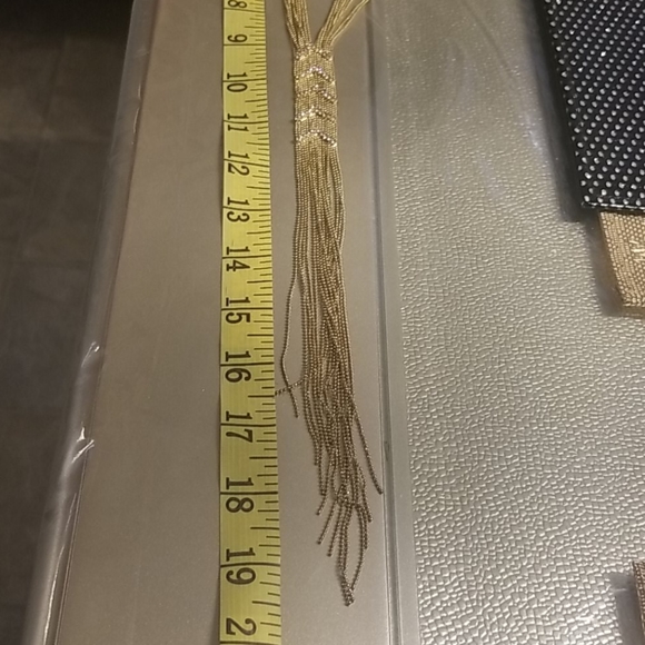 Gold Guess necklace. Rhinestone accents - Picture 3 of 3